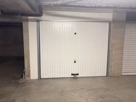 a vendre garage marseille 13 chateau gombert