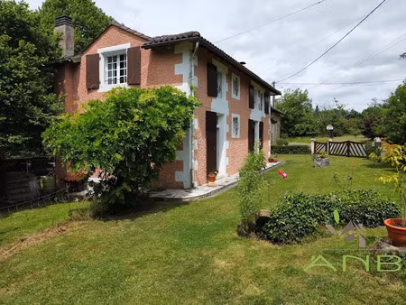 vente maison 7 pièces 132.45 m² à ecuras (16220)  nan €