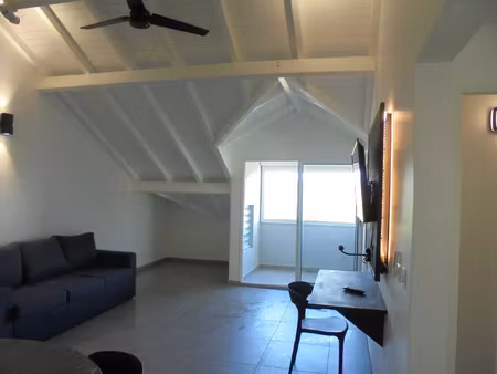 location appartement 4 pièces 80 m² à le gosier (97190)