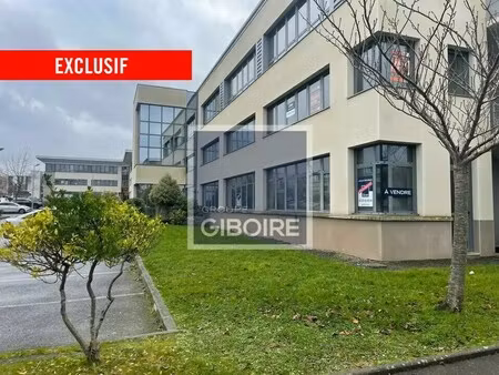 vente bureaux 249 m²