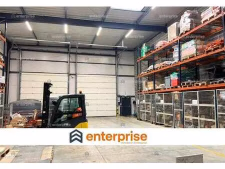 location local d’activités albert 80300 900m²