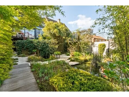 handelsruimte met prachtige woning te koop in roeselare!