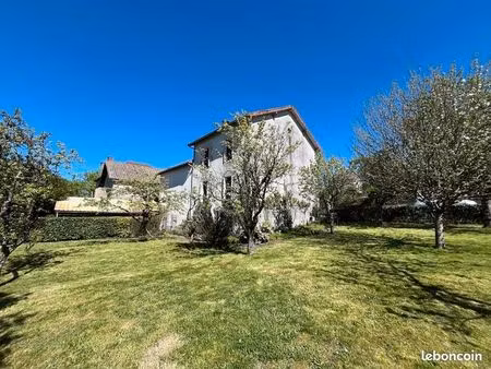 maison 4 pièces 94 m²