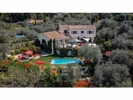 maison de luxe à vendre à la roquette-sur-var : 998 000 € | 320m²