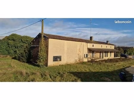 longère 8 pièces 138 m²