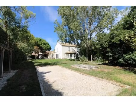 maison de luxe à vendre à lunel : 4 999 000 € | 800m²