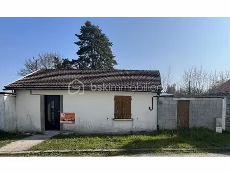 maison de ville de 52 m² à montdidier