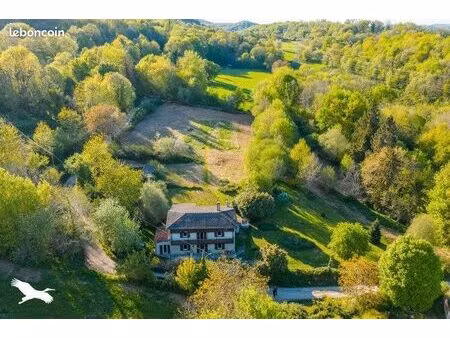 maison 6 pièces 178 m²