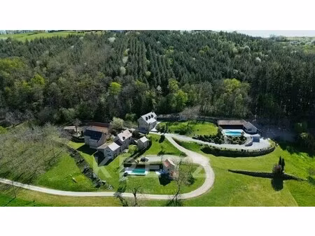 maison de luxe à vendre à saint-rémy : 1 345 000 € | 680m²