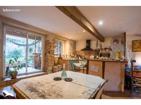 maison de ville 6 pièces 162 m²