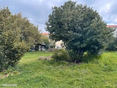 terrain 635 m² blanquefort