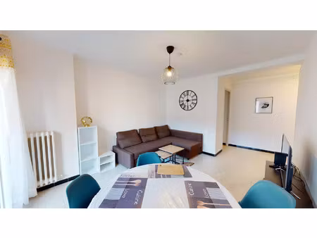 location appartement 1 pièce 12 m² à toulon (83000)