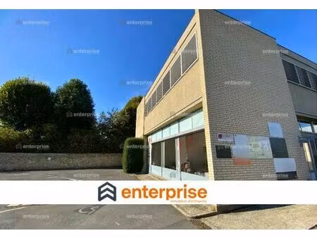 location commerce senlis 60300 336m²