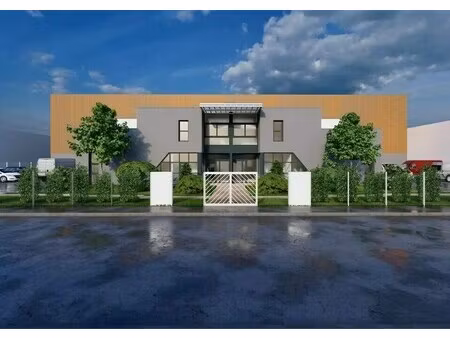 vente local d'activités 1 700 m² à 3 306 m²