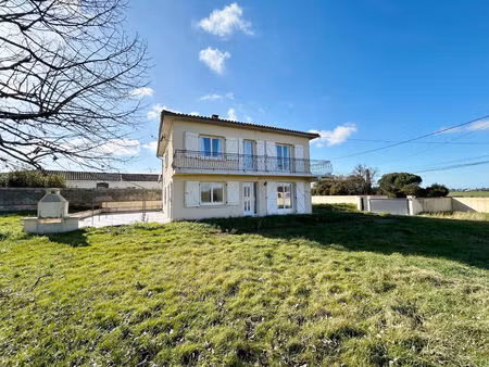 vente maison 7 pièces  174.00m²  merville