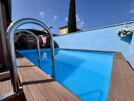 maison de luxe en vente à la londe-les-maures  provence-alpes-côte d'azur