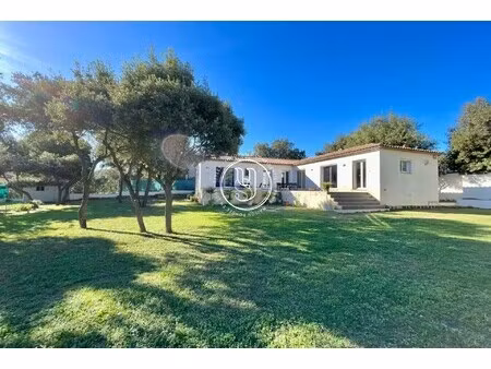 villa de luxe à vendre à uzès : 550 000 € | 136m²