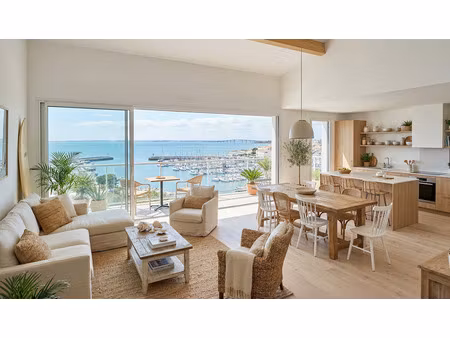 4 pieces  dernier etage   vue mer  triple exposition  parking