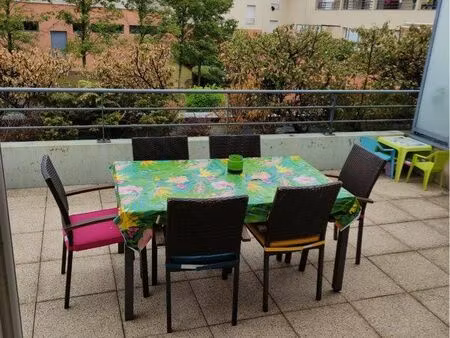 appartement t4 avec terrasse mions centre