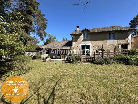 vente maison 7 pièces 169 m2 à neuvic