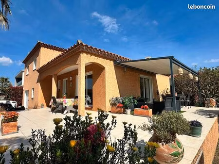 maison 4 faces 136m2 avec grand jardin piscinable