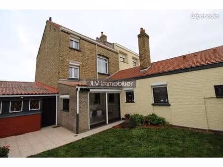 maison 6 pièces 150 m²