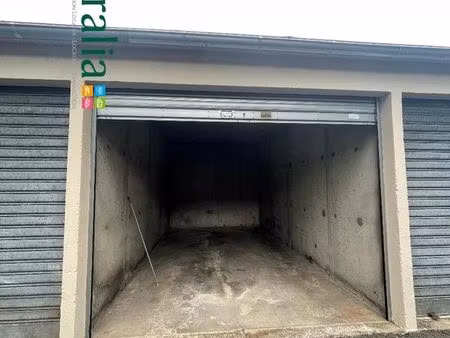 garage / box 15 m² bordeaux