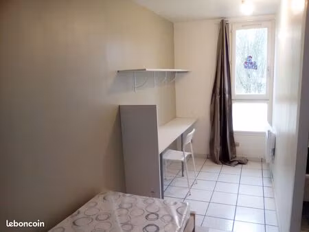 studio 19m2 à 3 min gare cergy st christophe
