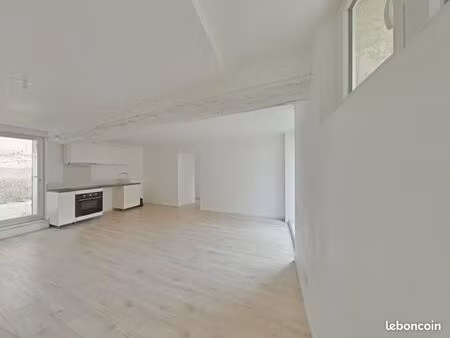 appartement 3 pièces 74 m²