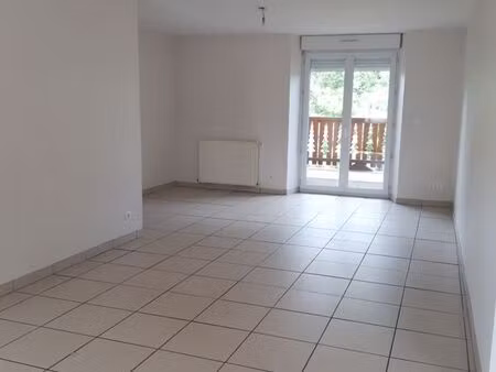 appartement t4 spacieux à mignovillard