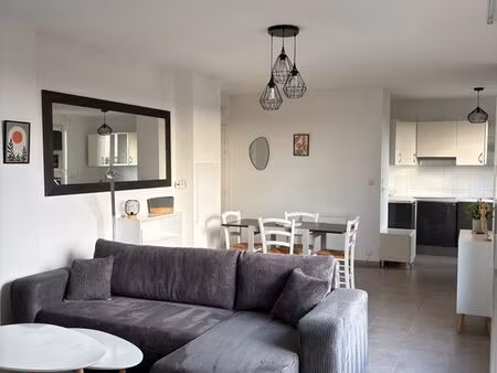 ? t2 meublé 48 36 m² avec terrasse 20 m² + parking – olivet larry