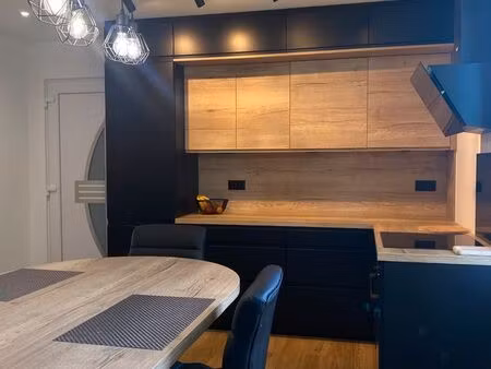 t2 lumineux non meublé équipé – 52m²