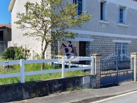 vente maison 5 pièces 108 m² angoulême (16000)