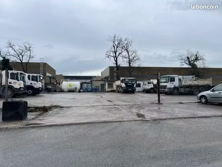 terrain 2 808 m² le haillan