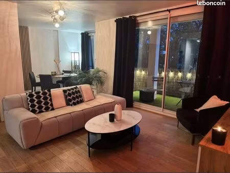 appartement meublé quartier beauregard - terrasse - parking - 1850 c.c