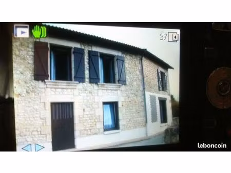 location maison ancienne avec jardin