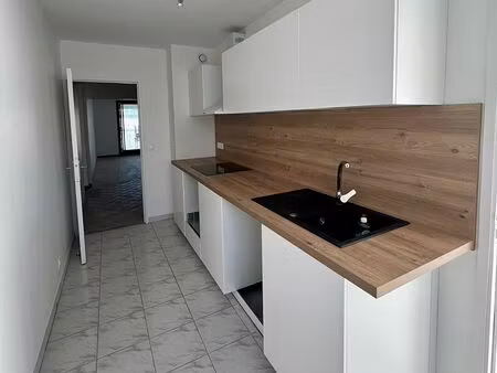 location appartement 3 pièces 64m²