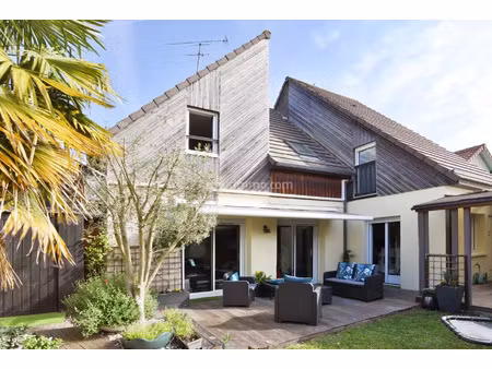 vente maison 8 pièces 160 m2 à villeneuve-saint-georges