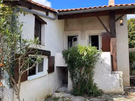 vente maison 6 pièces 185 m² rouillac (16170)