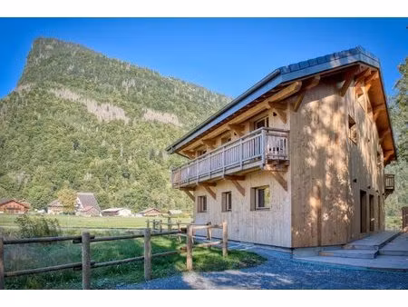 nouveau chalet économe en énergie 4 chambres à samoëns