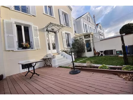 vente maison 6 pièces 114 m2 à asnières-sur-seine