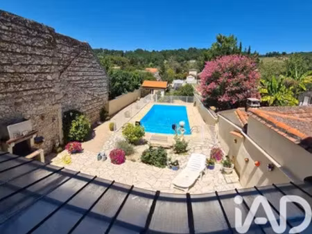 maison de ville à port-sainte-foy-et-ponchapt (33220)