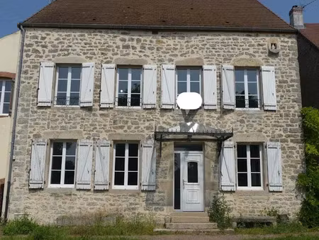 vente maison 10 pièces 248 m² à clamerey (21390)  233 000 €