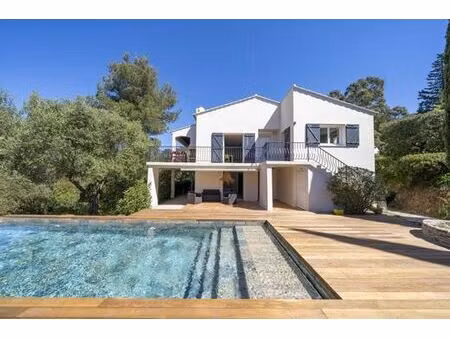 villa de luxe de 5 chambres en vente la croix-valmer  provence-alpes-côte d'azur