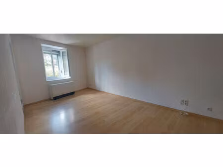 location appartement 1 pièce 30m²
