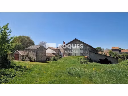 vente propriété 7 pièces 158 m² à viala-du-pas-de-jaux (12250)  248 000 €