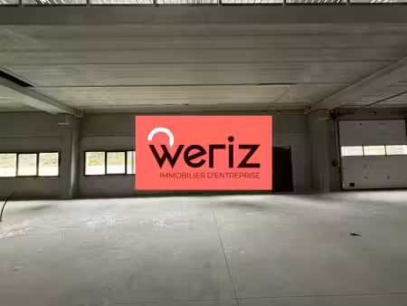 location local d’activités 312m² à 1908m²