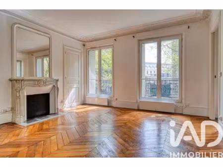 appartement à paris (75004)