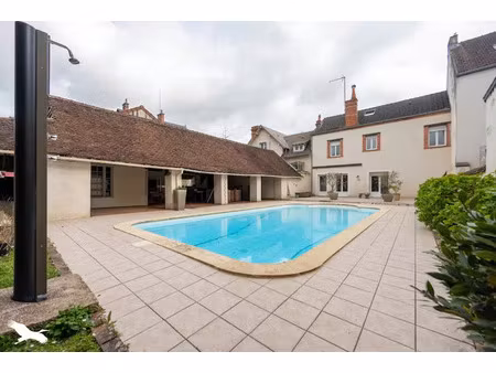 vente maison 5 pièces 117 m² mehun-sur-yèvre (18500)