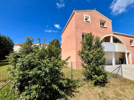 maison t3 de 81 m² - saint hilaire de lusignan